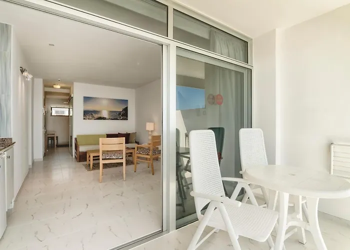 Готель Europalace