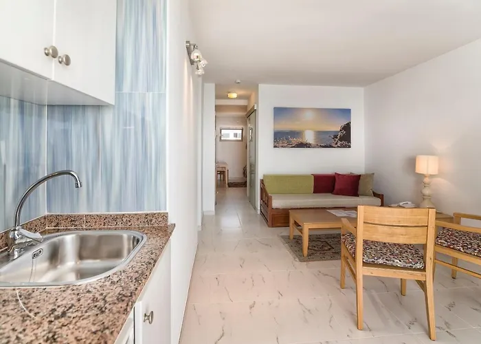 Europalace 普拉亚戴尔雷安格莱斯